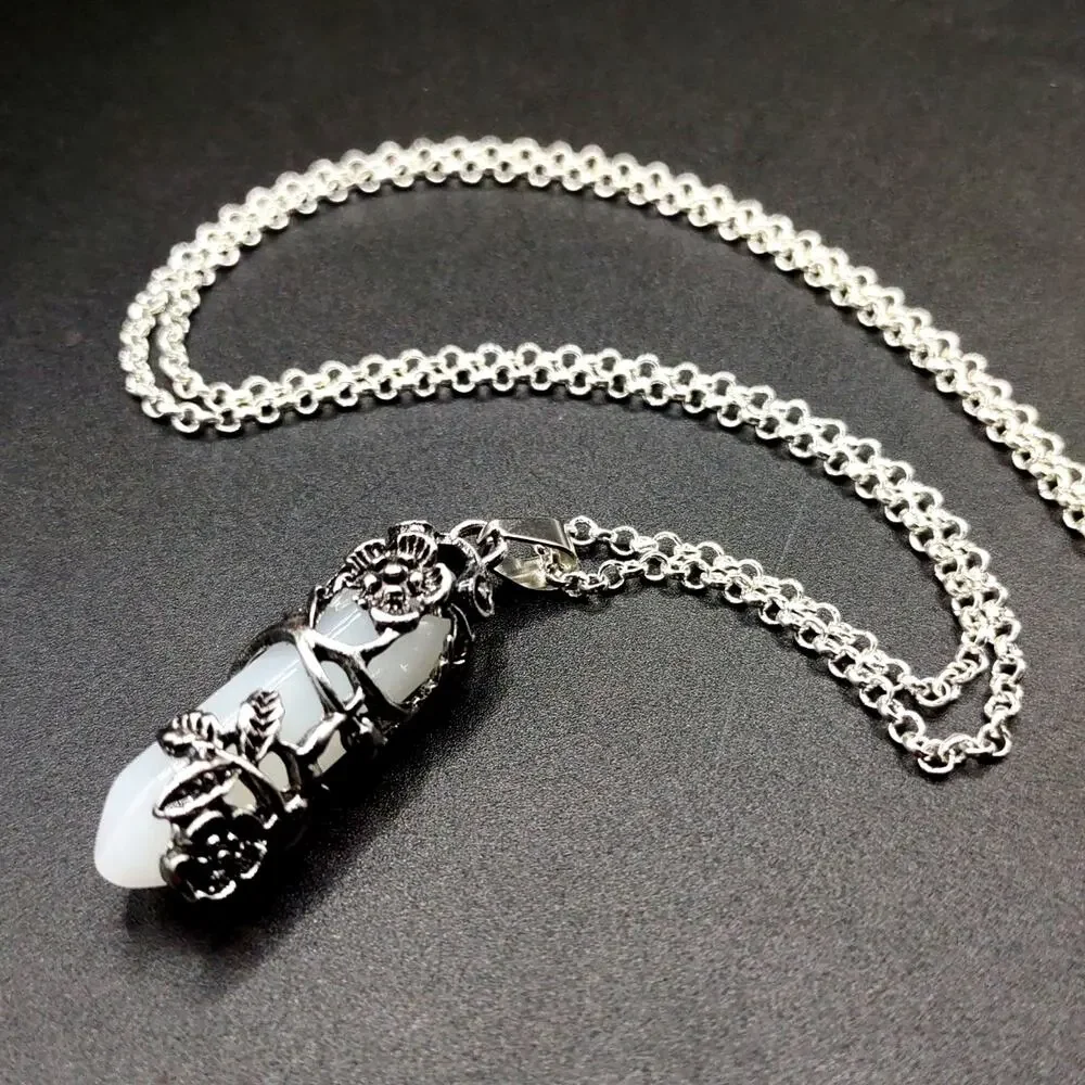 925 Silver Necklace W/ White Quartz Crystal Boho Floral Vine Women's Vtg Gift